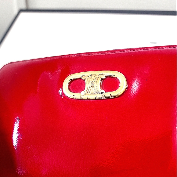 CELINE Triomphe Red Patent Leather Zip Wallet 👛❤️ * RARE * - Picture 8 of 9